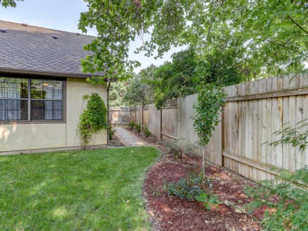 Experience Nirvana With Artwork Collections From Around The Globe Located In Lakewood Neighborhood In Se Boise Next To A Park, Minutes From Bown Crossing And The Boise River, 10 Minutes To Downtown, 4 Beds, Sleeps 8, Pets Welcome In Large Fenced In Y Luaran gambar