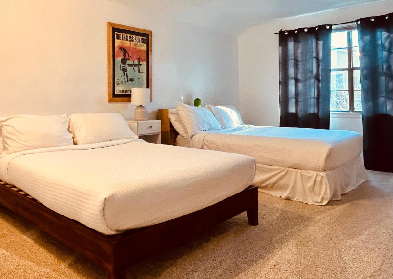 Experience Nirvana With Artwork Collections From Around The Globe Located In Lakewood Neighborhood In Se Boise Next To A Park, Minutes From Bown Crossing And The Boise River, 10 Minutes To Downtown, 4 Beds, Sleeps 8, Pets Welcome In Large Fenced In Y Luaran gambar